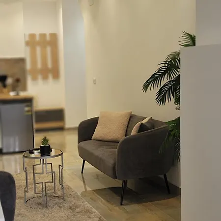 Regal 3 * Tirana